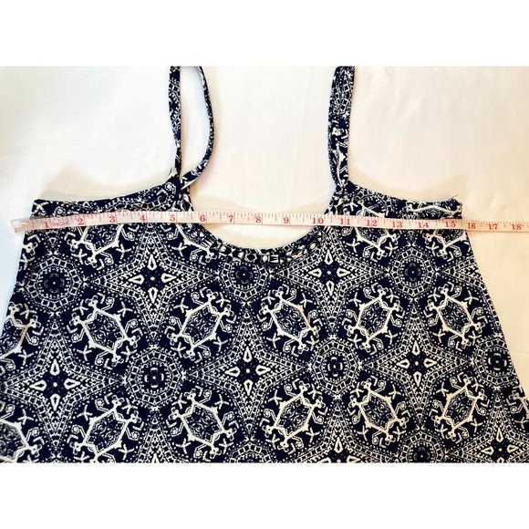 First Love Women Camisole Tank Top Spaghetti Strap Geometric Blue White SZ Small - Picture 4 of 6